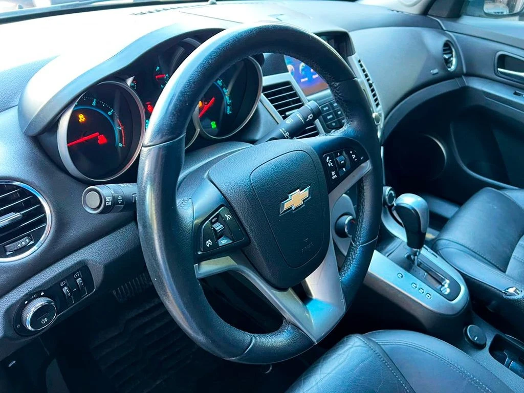 CHEVROLET CRUZE