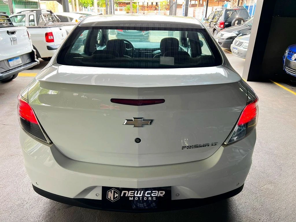 CHEVROLET PRISMA