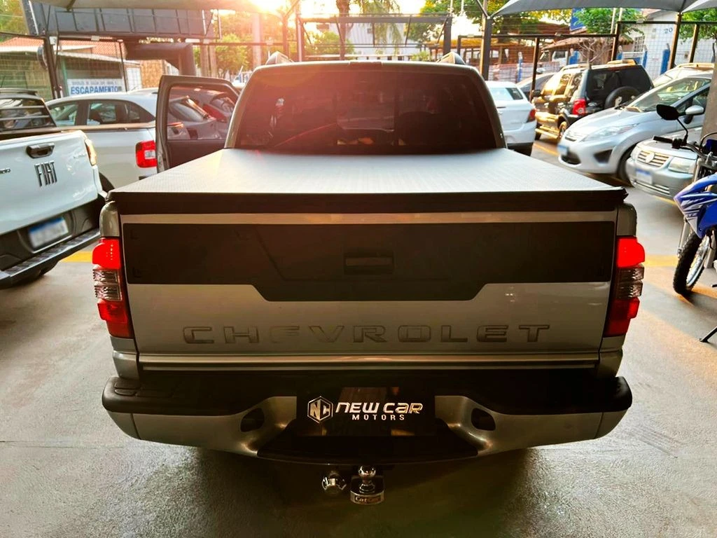 CHEVROLET S10