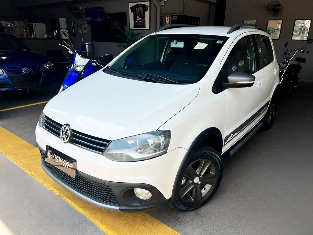 VOLKSWAGEN CROSSFOX