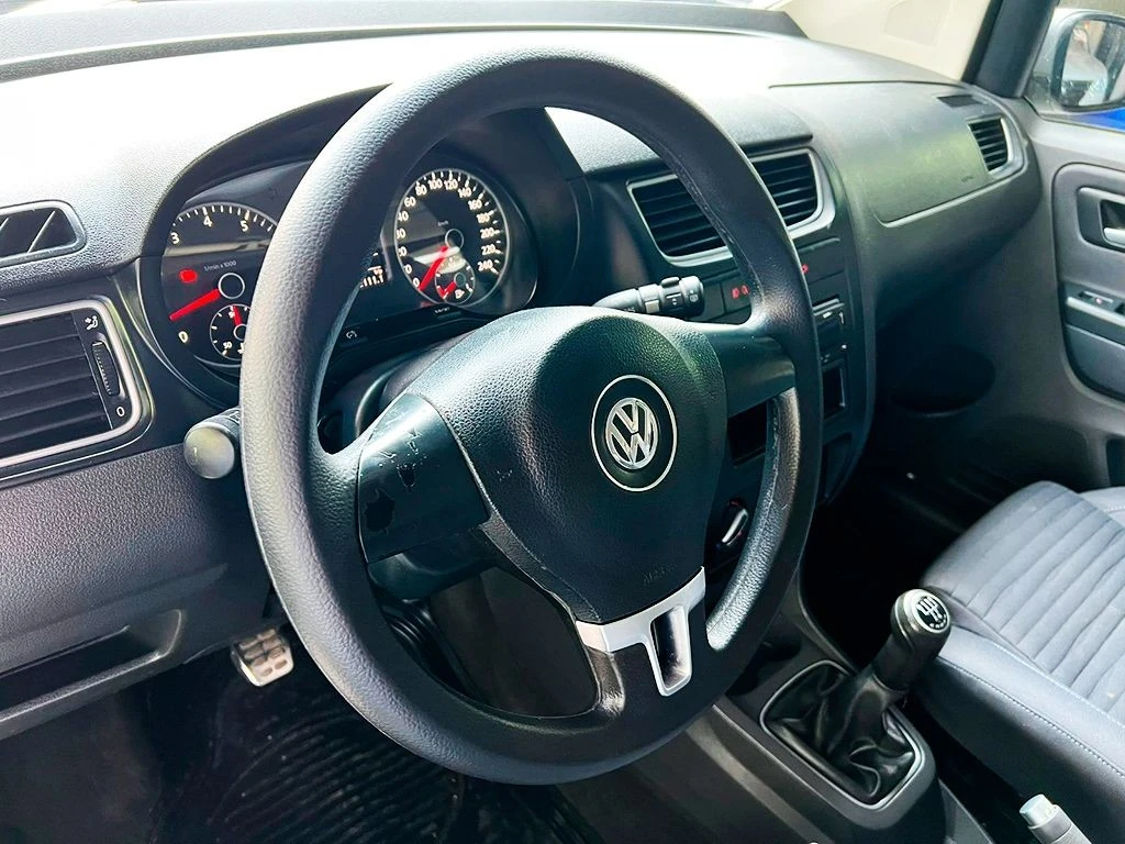 VOLKSWAGEN CROSSFOX