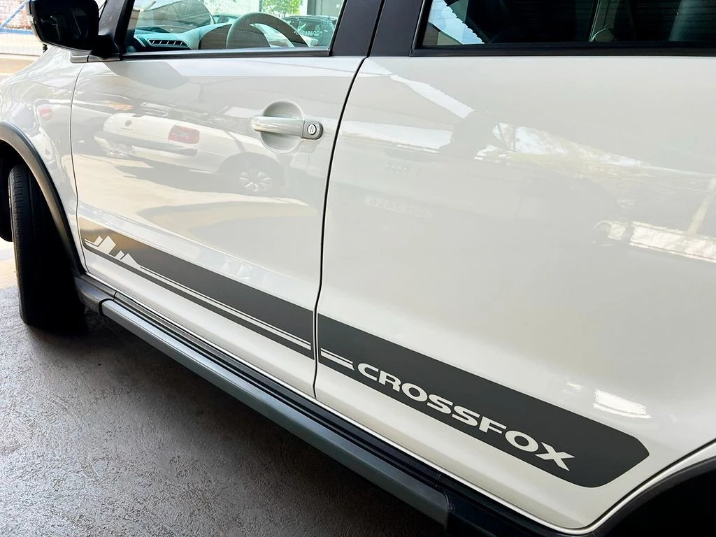 VOLKSWAGEN CROSSFOX