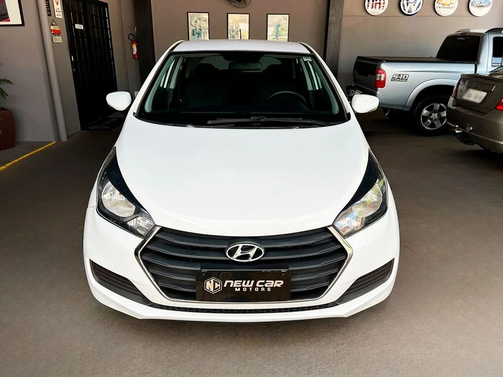 HYUNDAI HB20