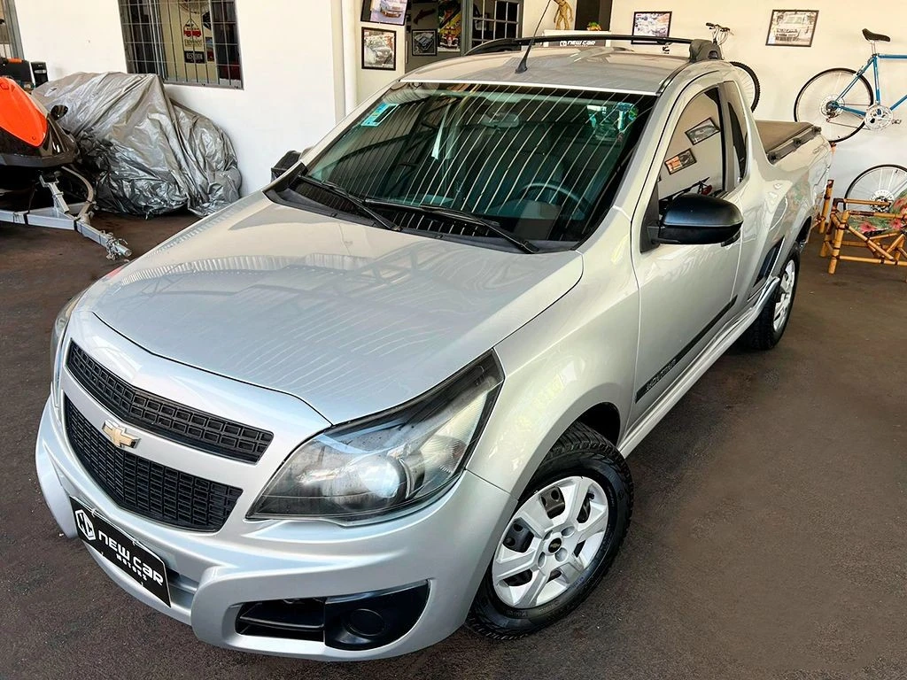 CHEVROLET MONTANA