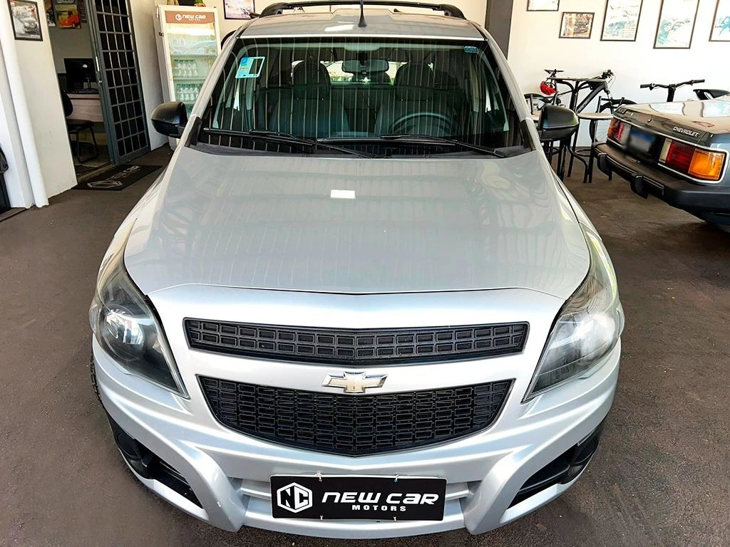 CHEVROLET MONTANA