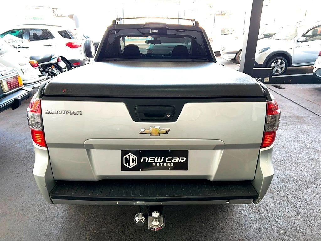 CHEVROLET MONTANA