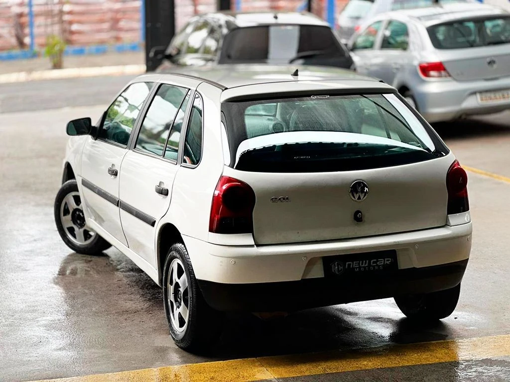 VOLKSWAGEN GOL