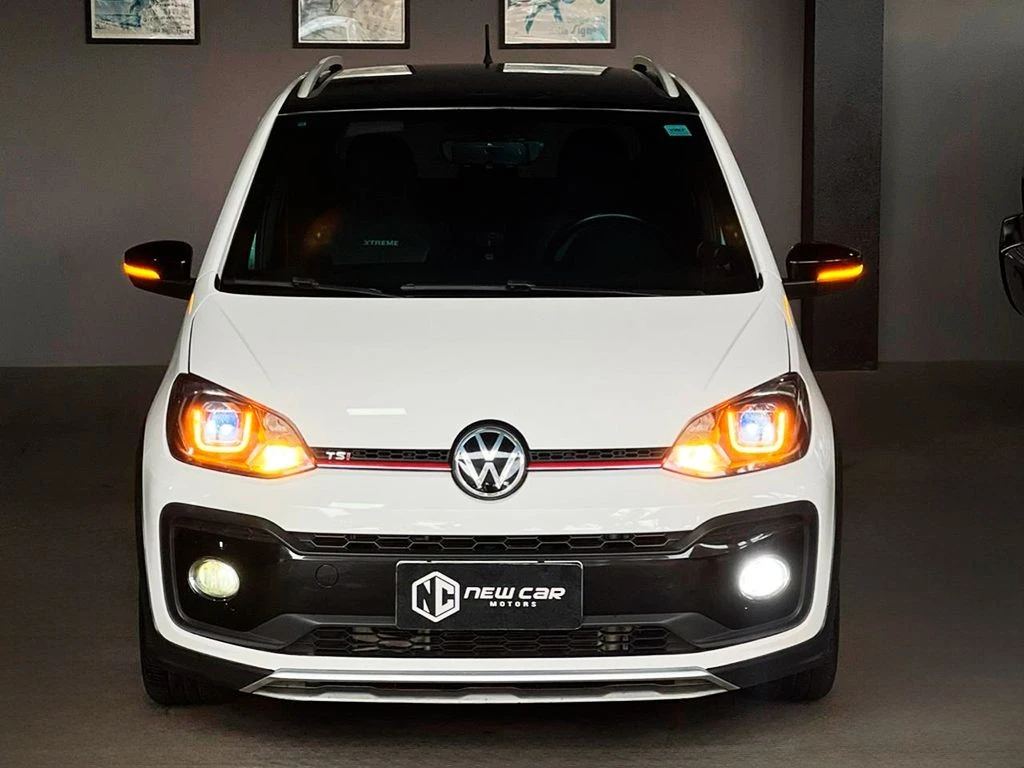 VOLKSWAGEN UP