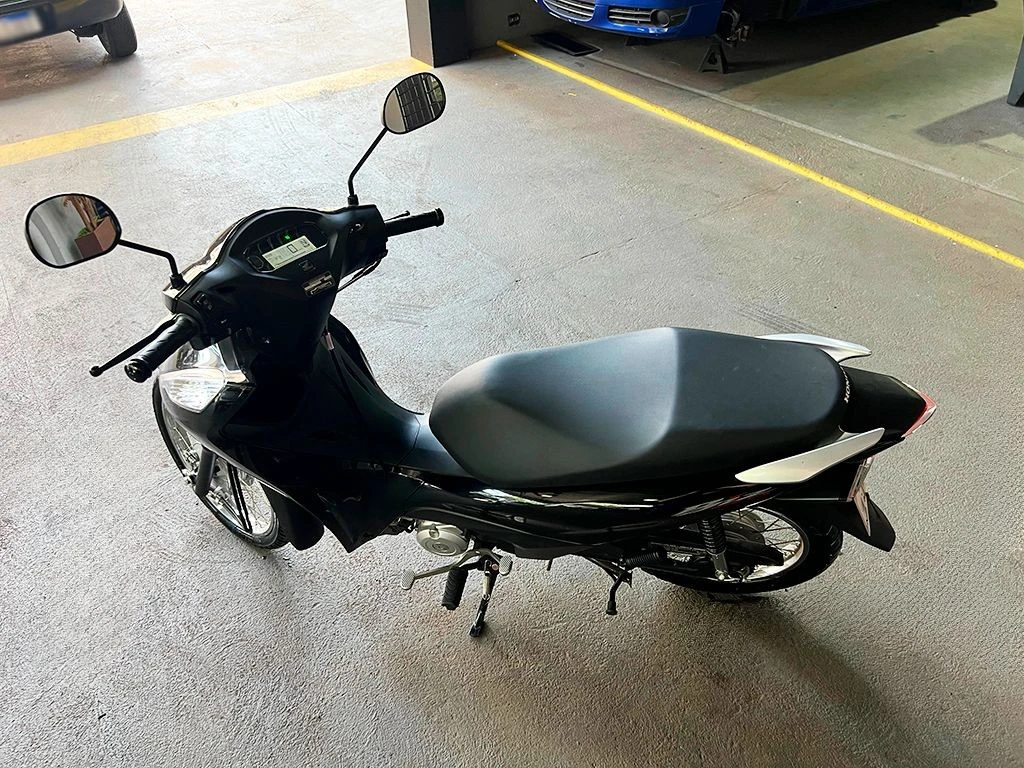 HONDA BIZ 125 ES