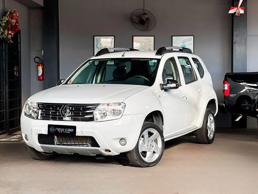 RENAULT DUSTER