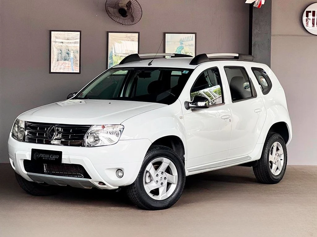 RENAULT DUSTER
