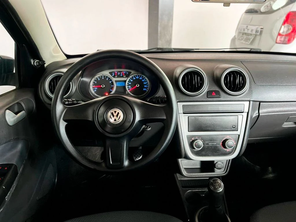 VOLKSWAGEN GOL