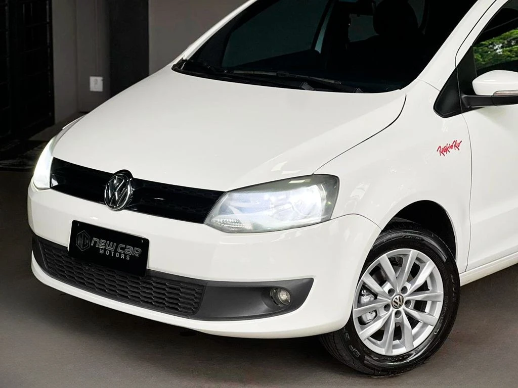 VOLKSWAGEN FOX