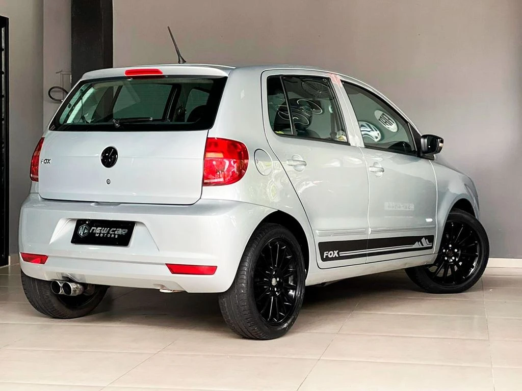 VOLKSWAGEN FOX