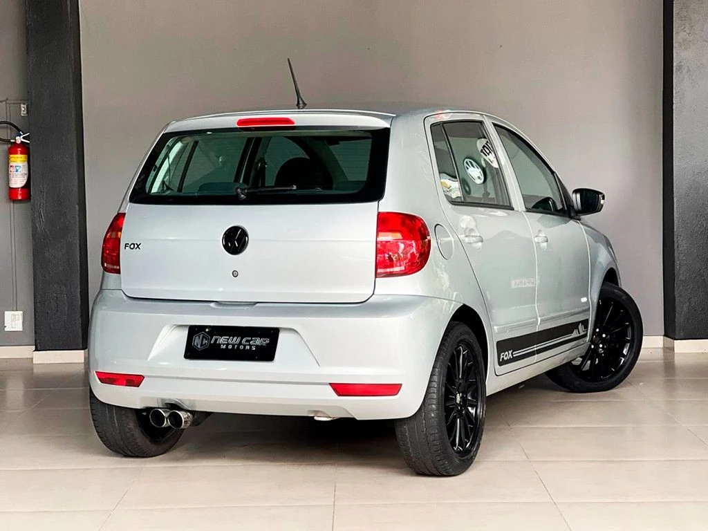 VOLKSWAGEN FOX