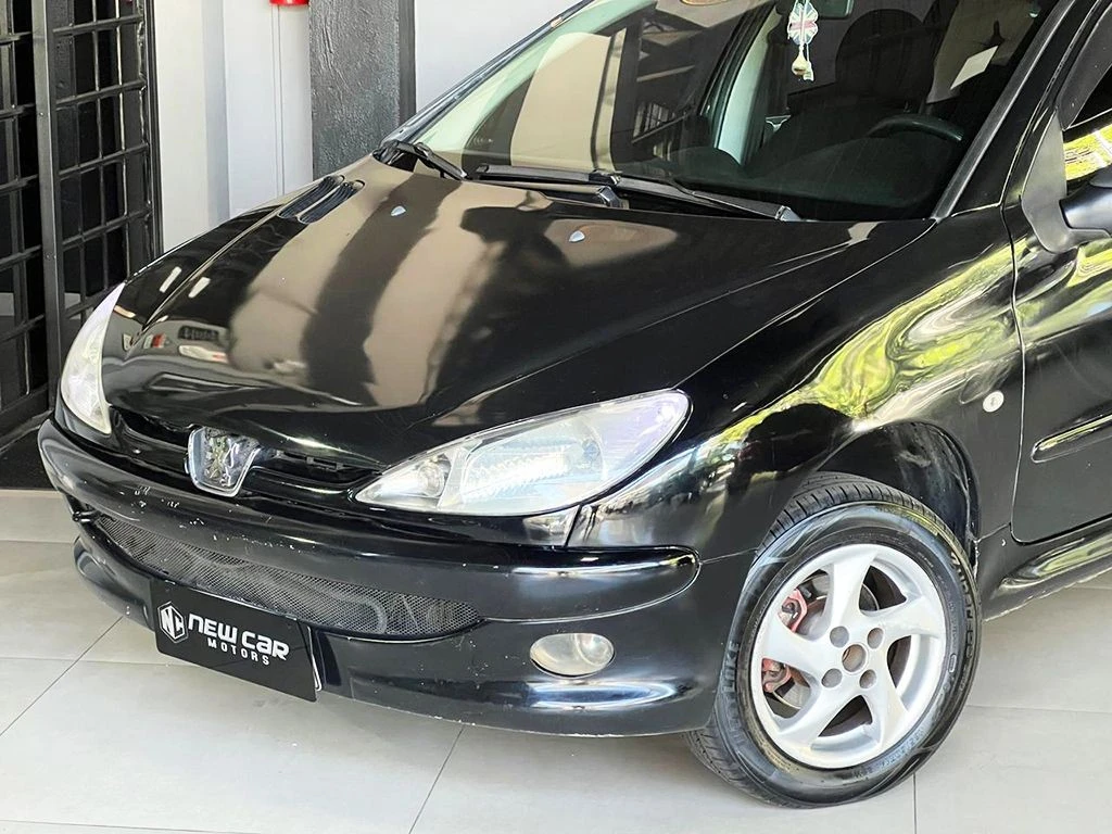 PEUGEOT 206