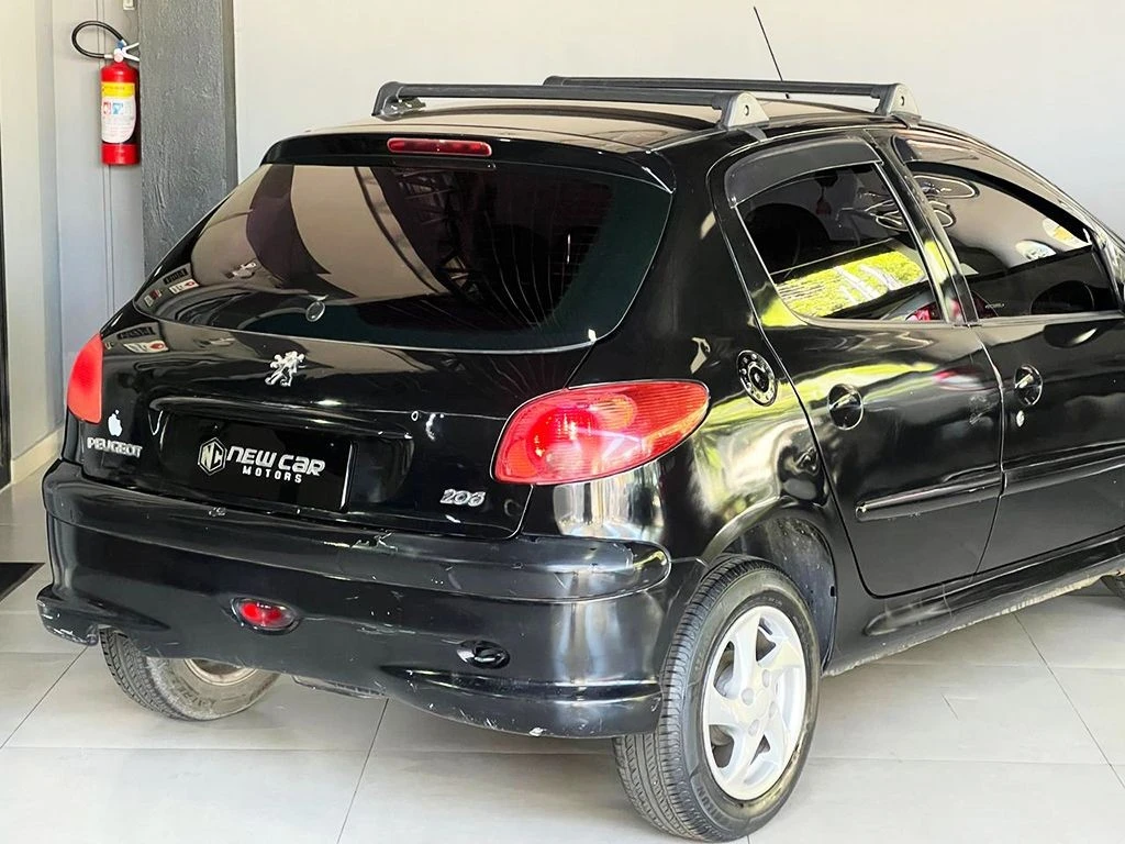 PEUGEOT 206