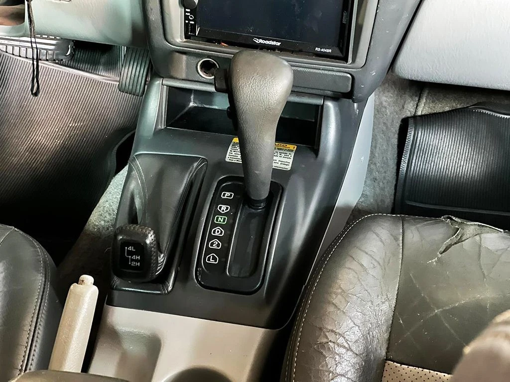 MITSUBISHI PAJERO SPORT
