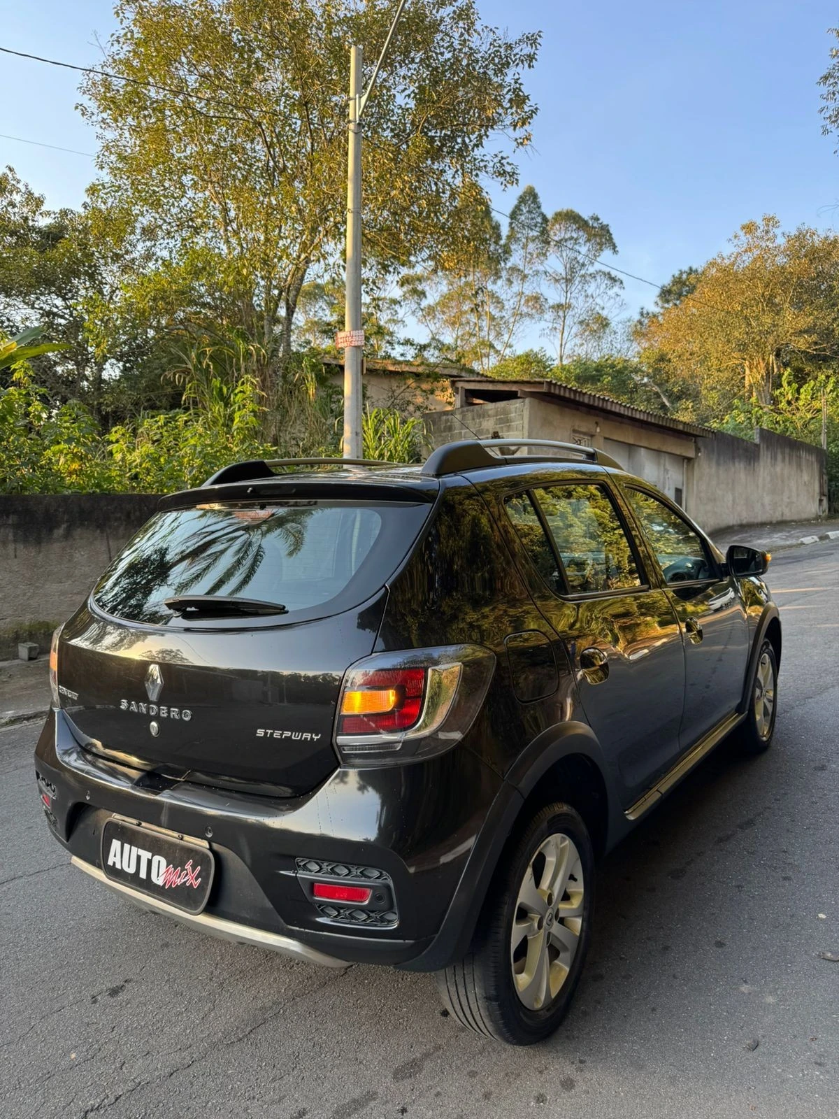 RENAULT SANDERO