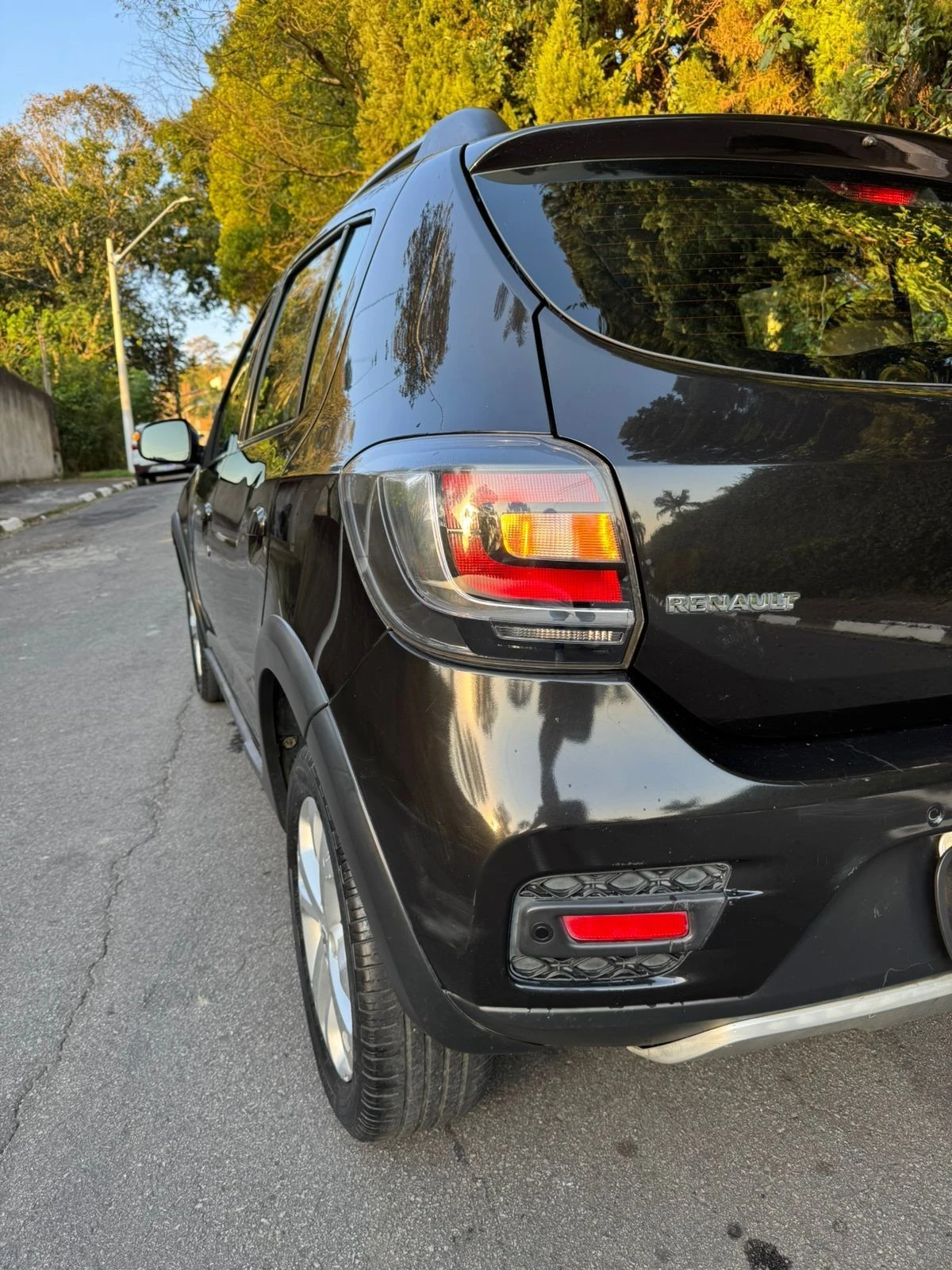 RENAULT SANDERO