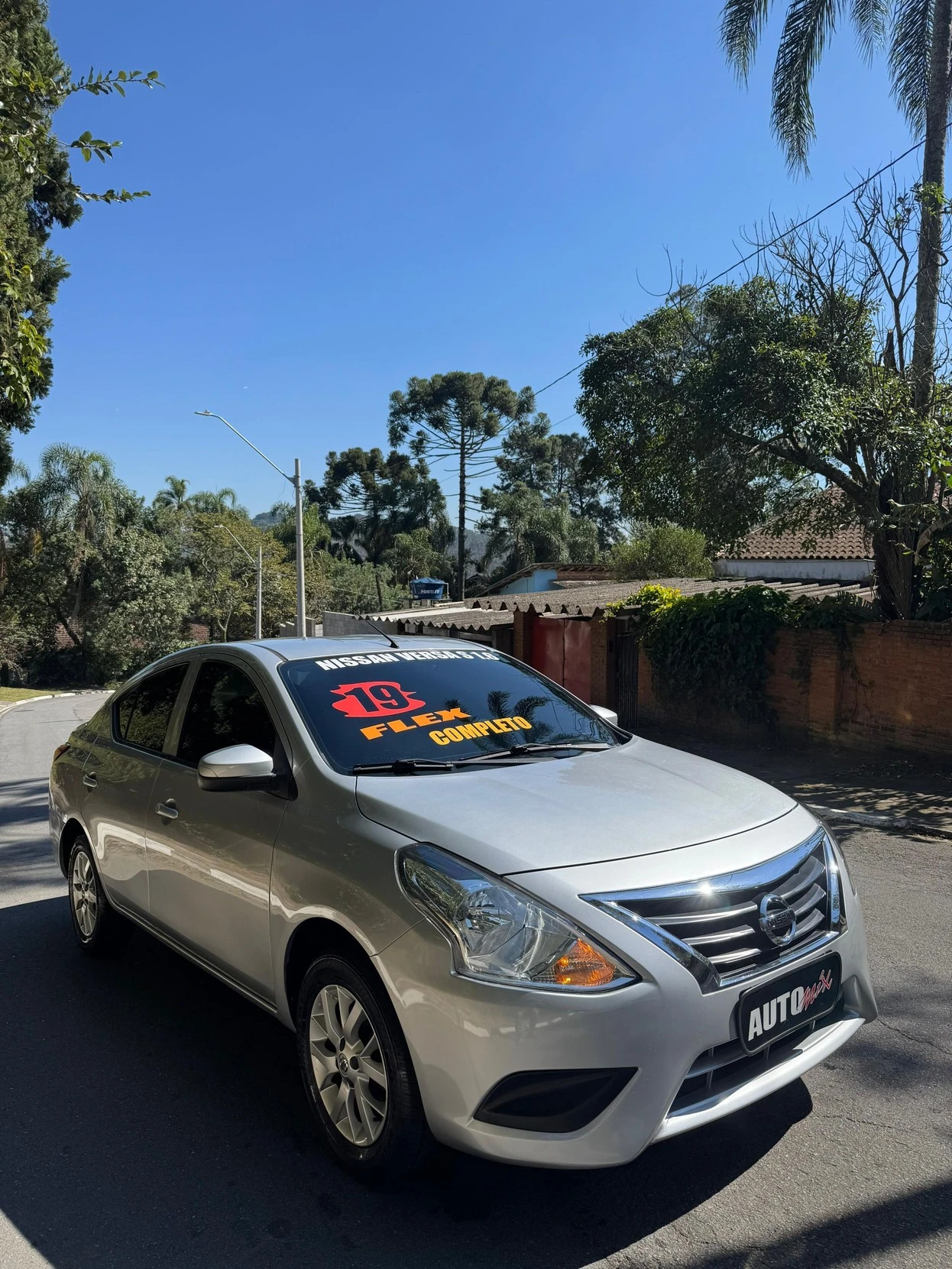NISSAN VERSA