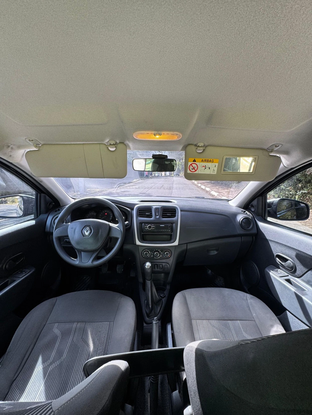 RENAULT LOGAN