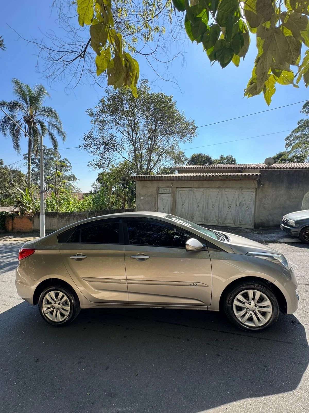 HYUNDAI HB20S