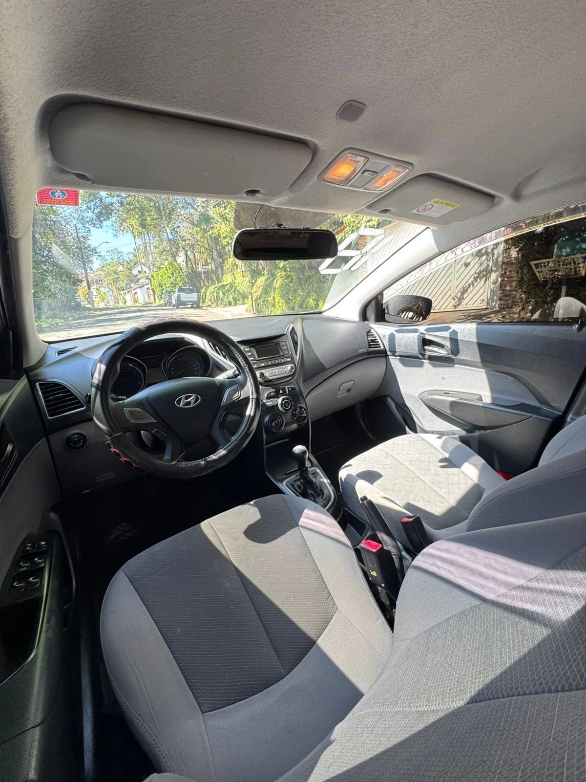 HYUNDAI HB20S