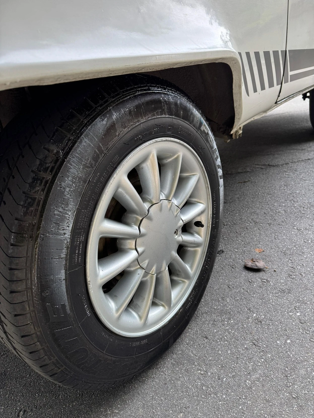 VOLKSWAGEN KOMBI