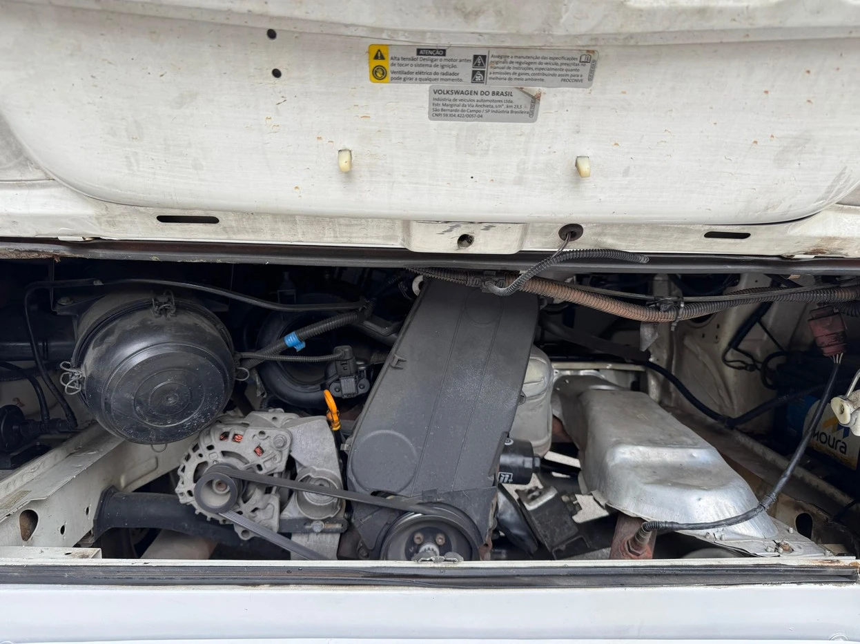 VOLKSWAGEN KOMBI
