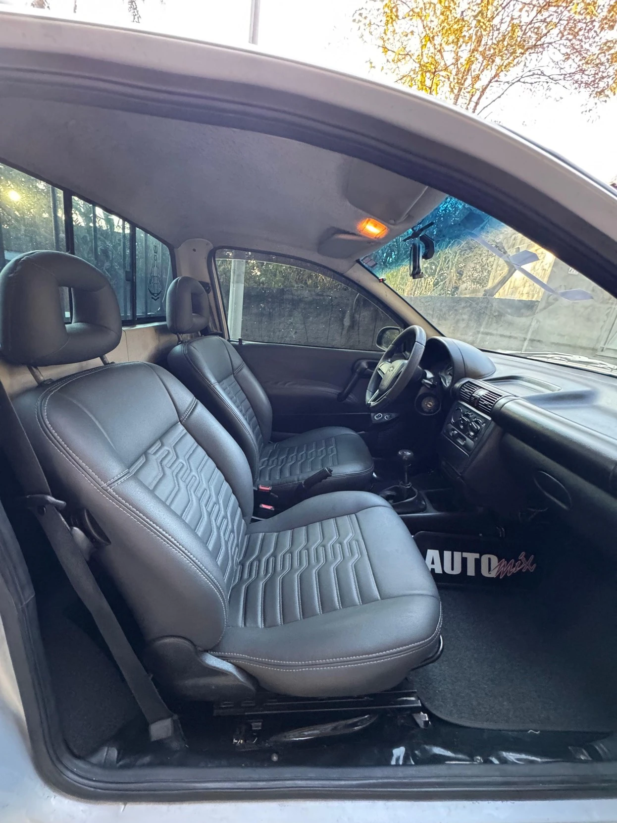 CHEVROLET CORSA