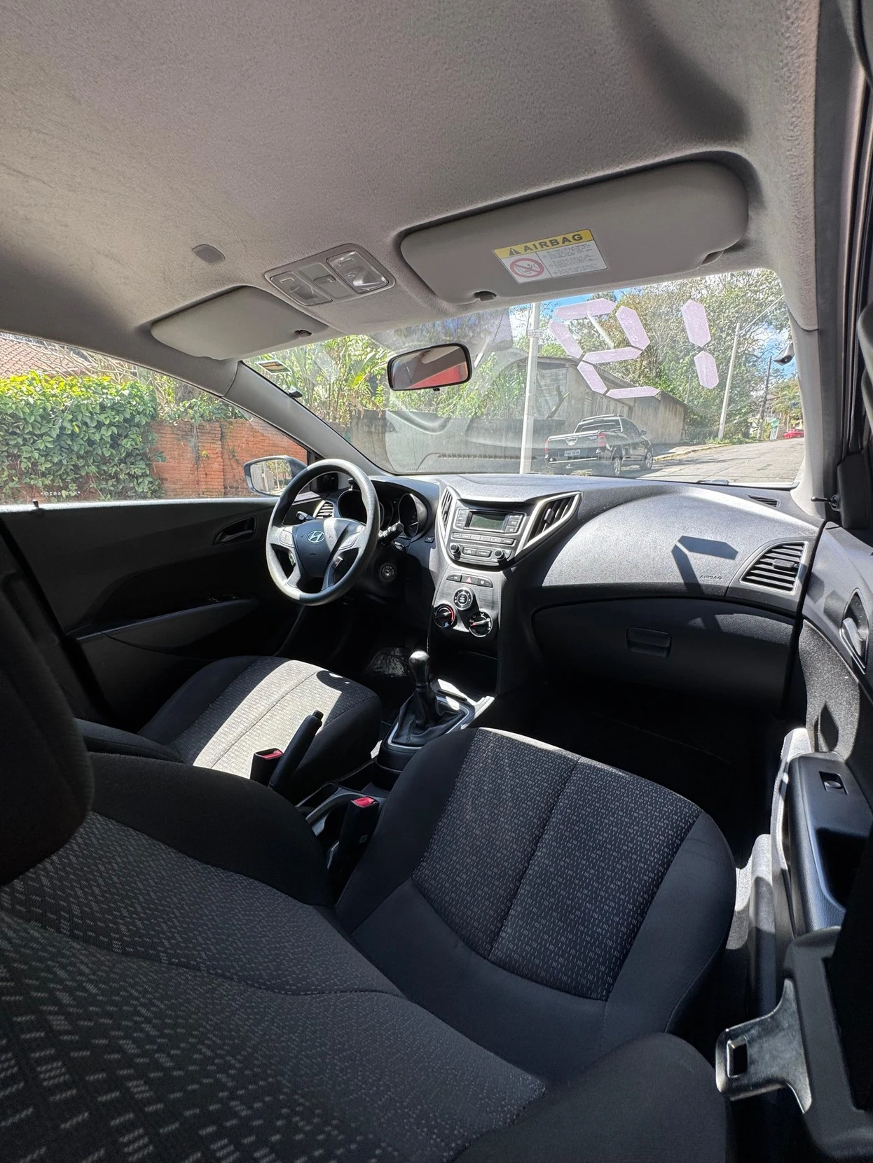 HYUNDAI HB20