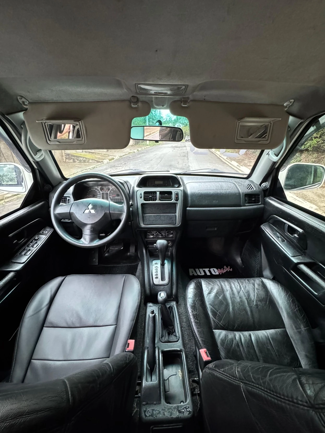 MITSUBISHI PAJERO TR4