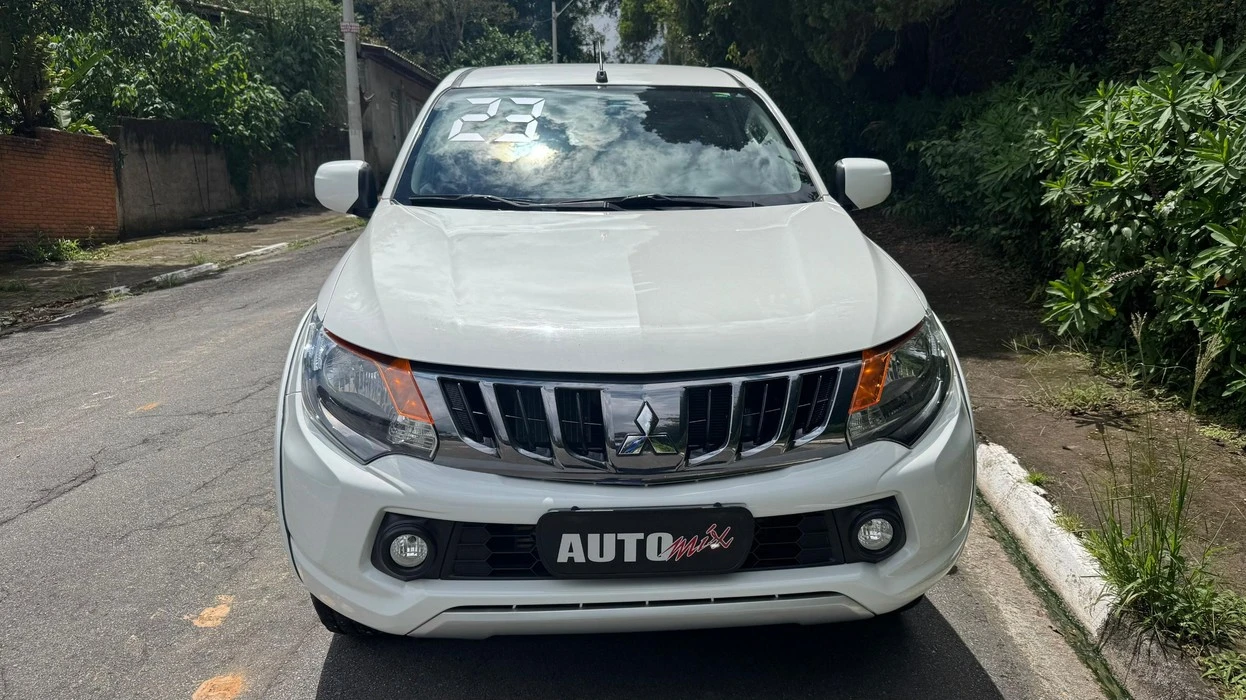 MITSUBISHI L200 TRITON