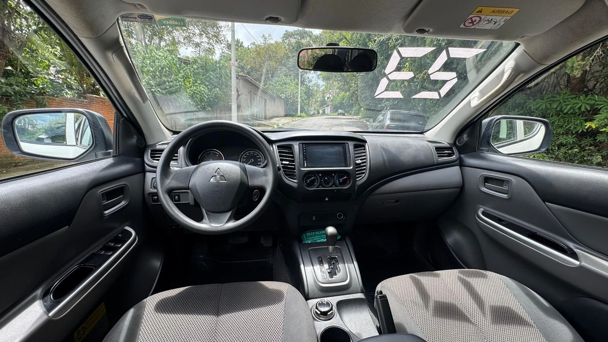 MITSUBISHI L200 TRITON