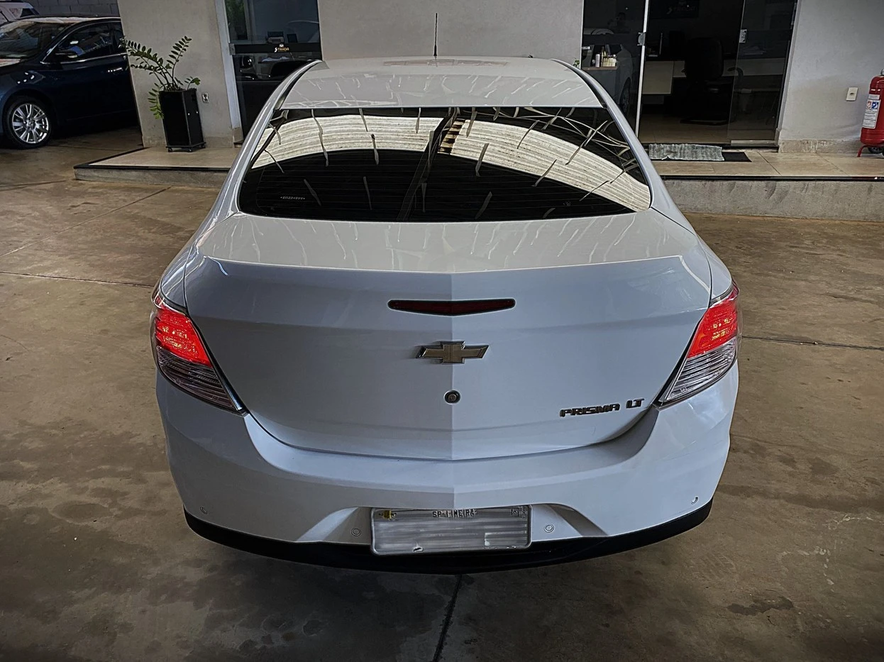 CHEVROLET PRISMA