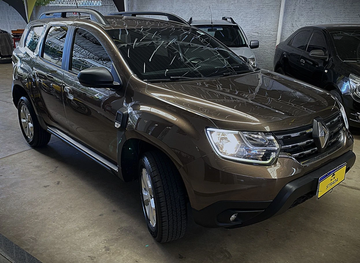 RENAULT DUSTER