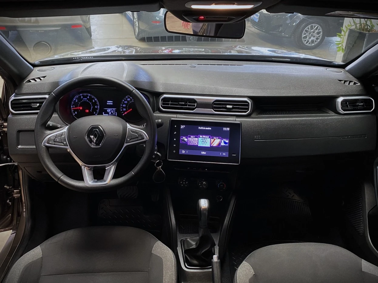RENAULT DUSTER