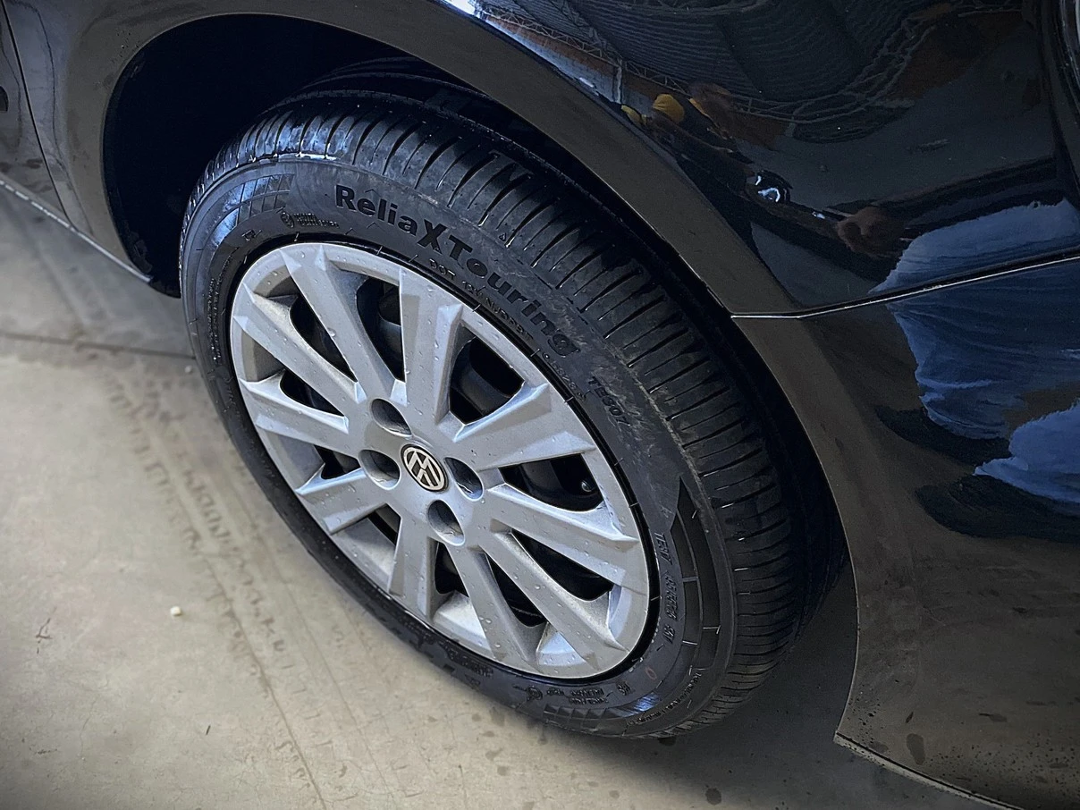 VOLKSWAGEN VOYAGE