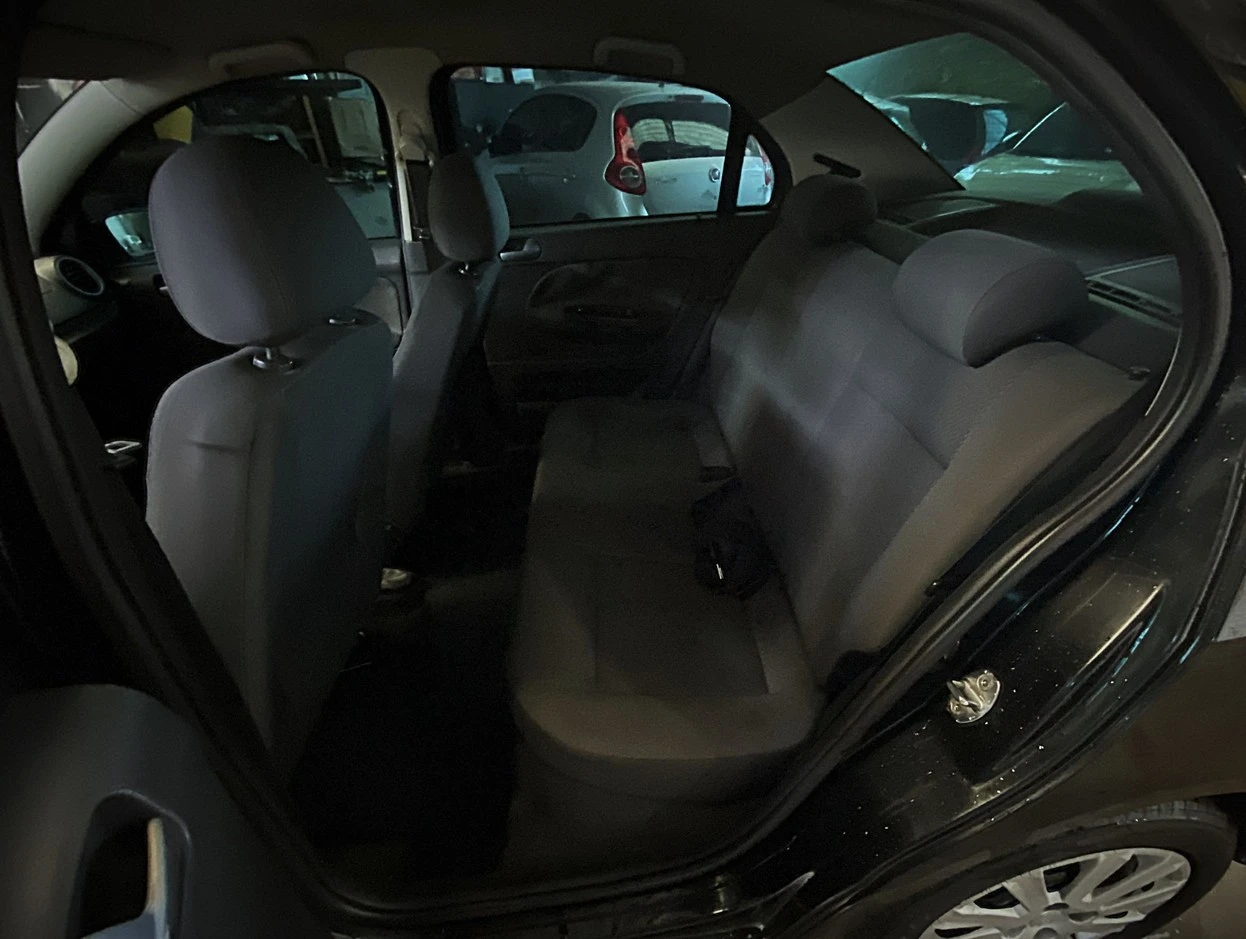 VOLKSWAGEN VOYAGE