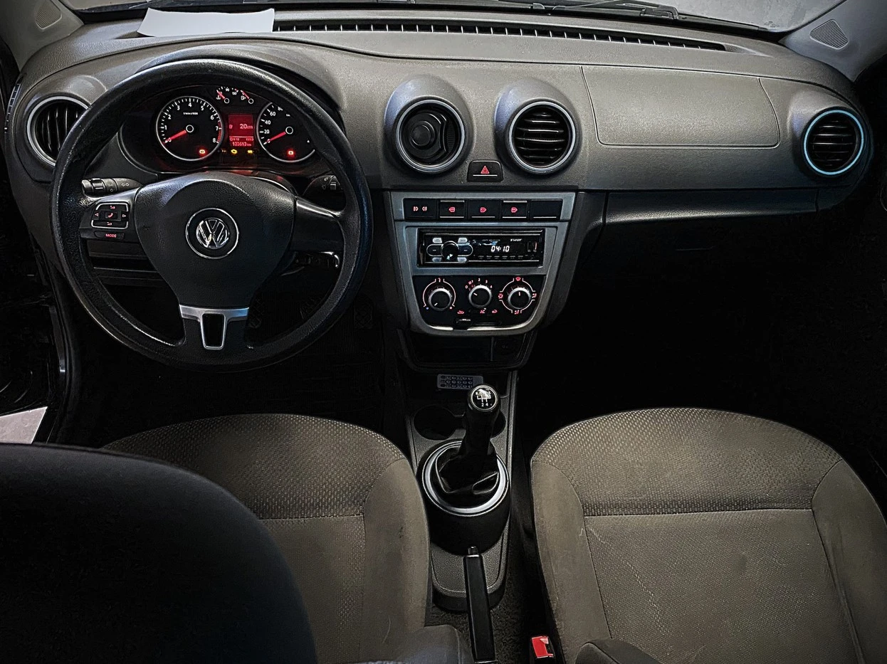 VOLKSWAGEN VOYAGE