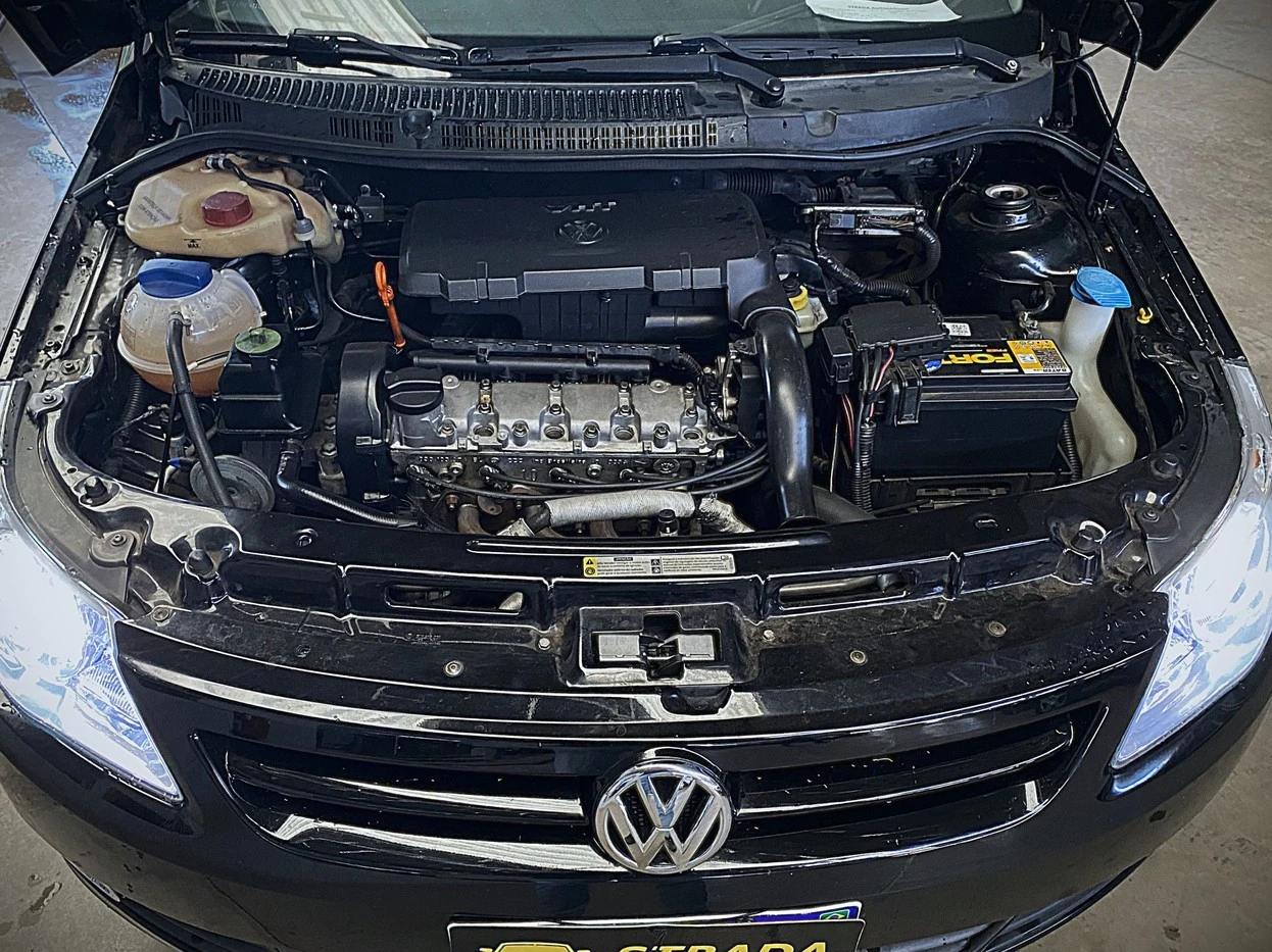 VOLKSWAGEN VOYAGE