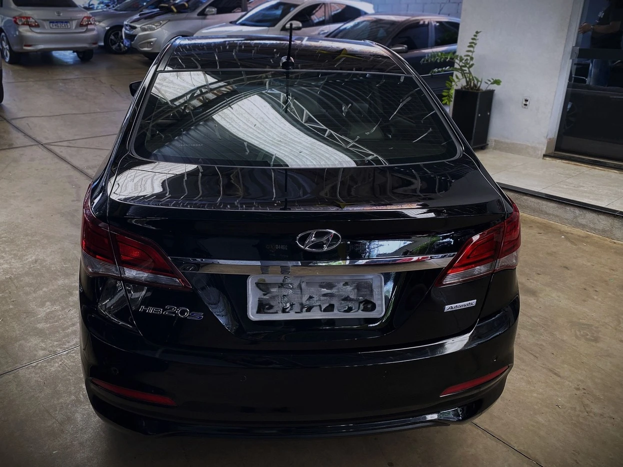 HYUNDAI HB20S