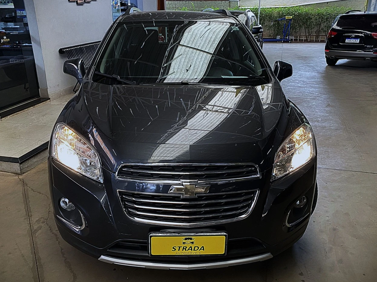 CHEVROLET TRACKER