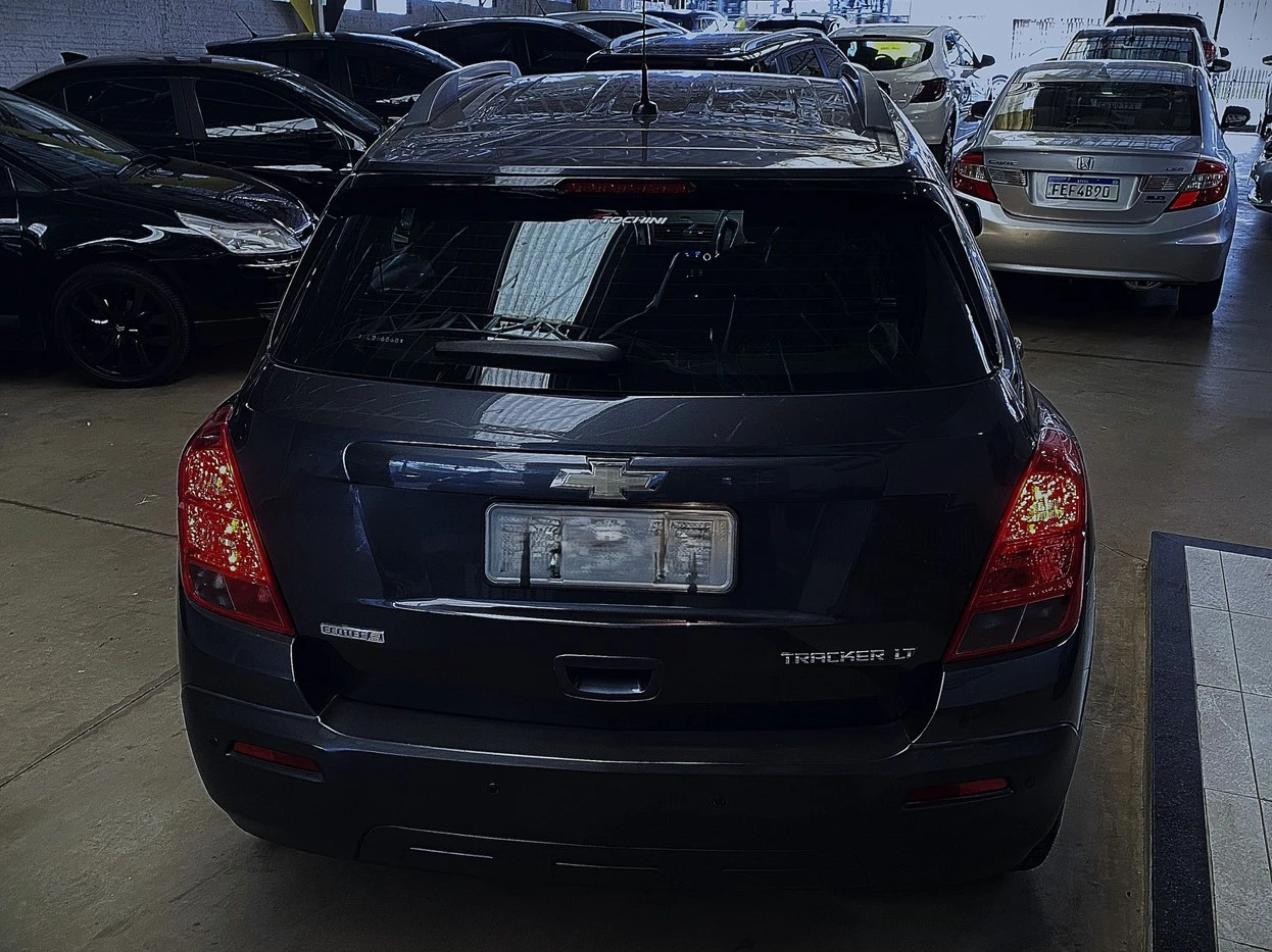CHEVROLET TRACKER