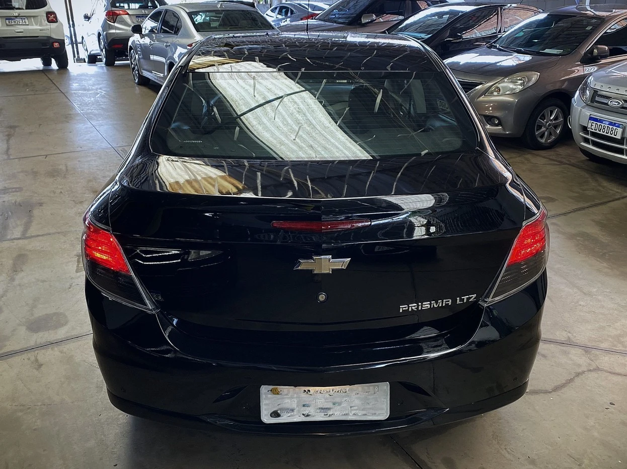 CHEVROLET PRISMA