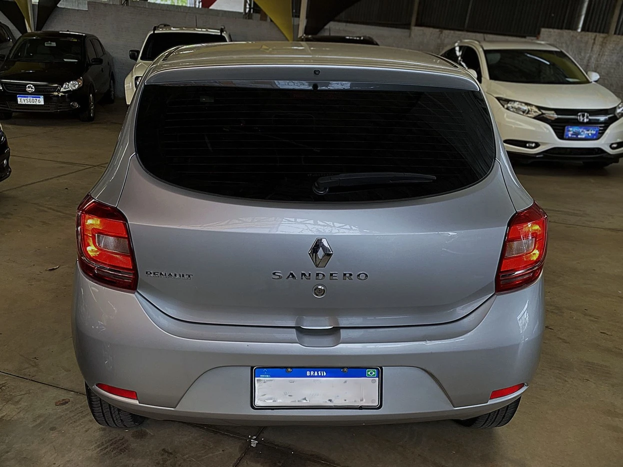 RENAULT SANDERO