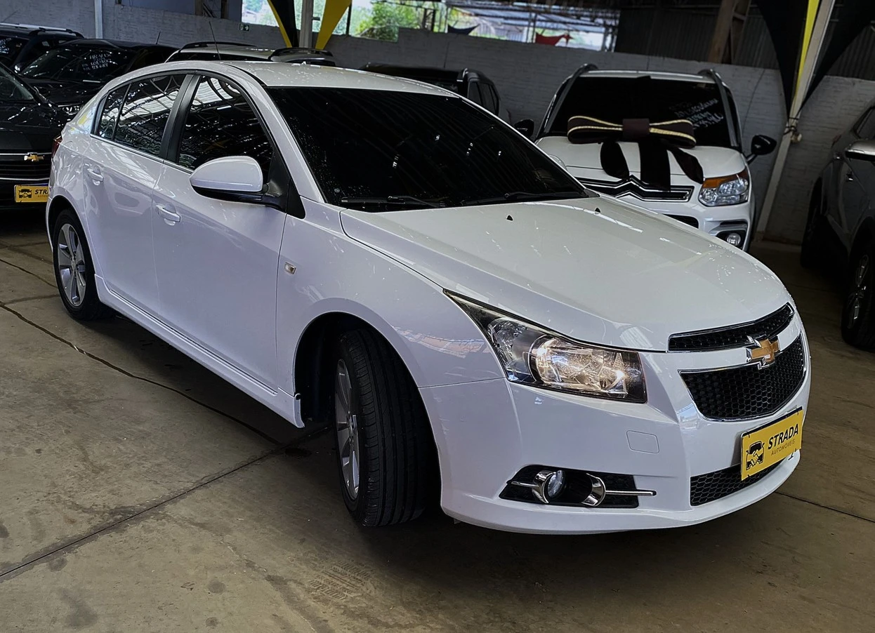 CHEVROLET CRUZE