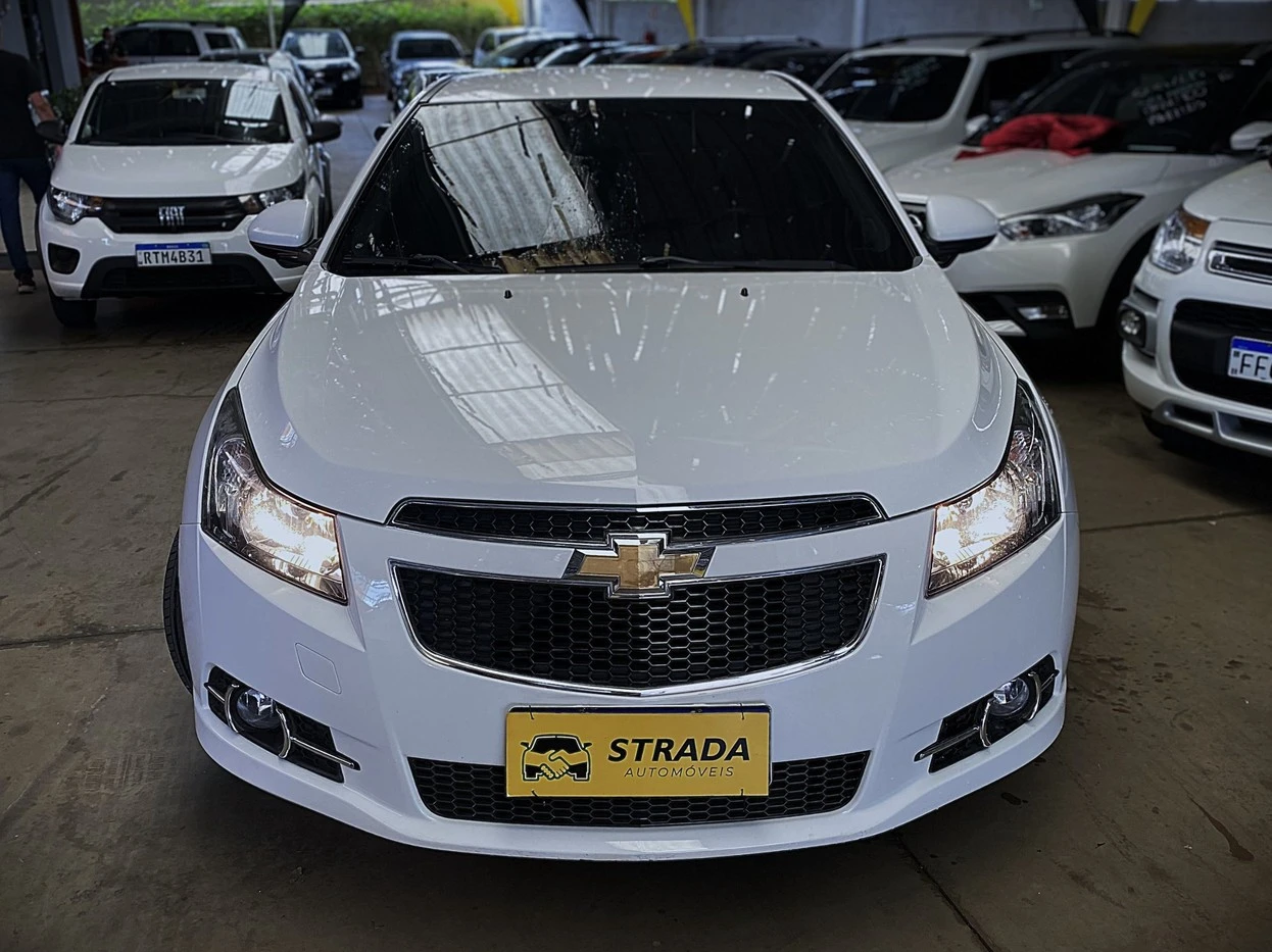 CHEVROLET CRUZE