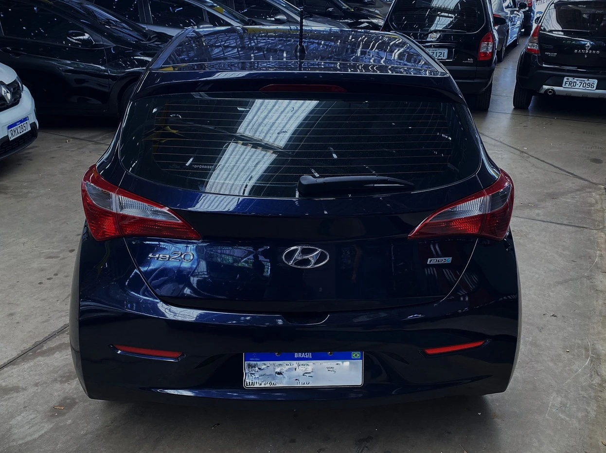 HYUNDAI HB20